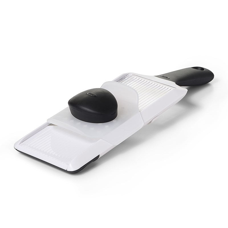 Slice Smarter: Multifunction Handheld Mandoline